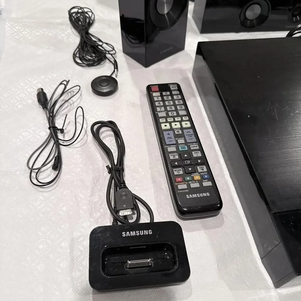 Samsung Blu-ray Home Theater System Complete Works Great